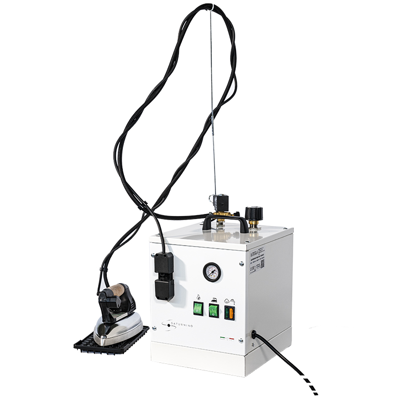 Saturnino-maxi-tavolo-new